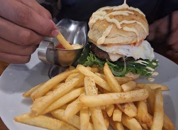 mongolia/darkhad-valley/bar/darkhan-chinggis-irish-pub