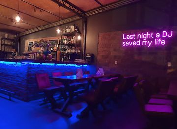 paraguay/encarnacion/bar/honorio-bar