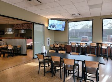 illinois/giant-city-state-park/bar/bandana-s-bar-b-q-carbondale-il