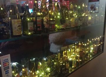 chile/valparaiso/cerro-alegre/bar/uk-bar-cervezas-premium-cocteleria-pizzeria-y-burger-en-valparaiso