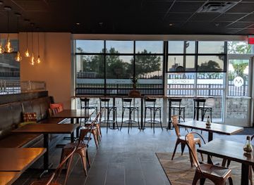 virginia/harrisonburg/bar/montpelier-restaurant-and-bar