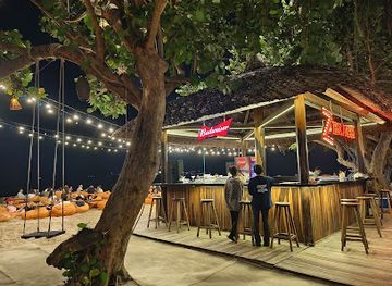 vietnam/nha-trang/bar/z-beach-nha-trang