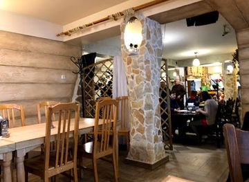 poland/góry-Świętokrzyskie/bar/bar-lesny