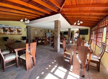 ecuador/sierra/bar/quinta-sierra-de-fuego