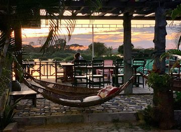 laos/si-phan-don-four-thousand-islands/bar/oi-s-place