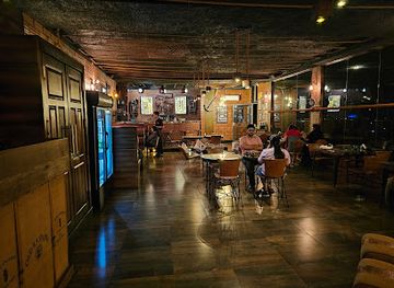 india/western-ghats/bar/the-underground-charcoal-grill