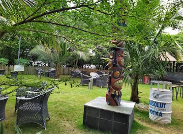 india/kerala-backwaters/bar/half-moon-lounge-bar