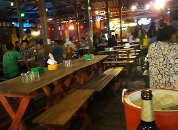 laos/bolaven-plateau/bar/kiloy2000-beer-garden-restaurant