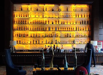 india/west-india/bar/ethyl-bar-radisson-blu-nagpur