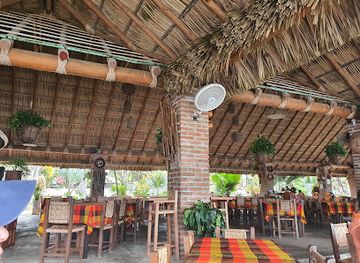 mexico/sierra-madre-del-sur/bar/restaurante-y-club-de-ski-tres-marias-laguna