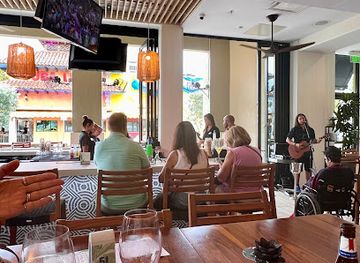 florida/fort-lauderdale/las-olas-boulevard/bar/tommy-bahama-marlin-bar-store