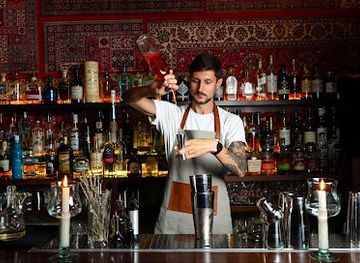 spain/catalonia-pyrenees/bar/madame-george-lounge-bar