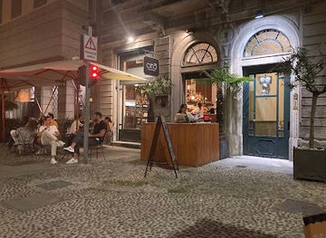 italy/milan/brera/bar/cinc