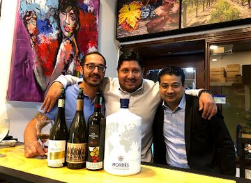 colombia/bogota/usaquen/bar/mala-vida-wine-bar