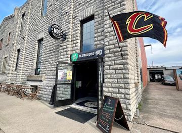 ohio/sandusky/bar/clubhouse-no-3-sportsocial