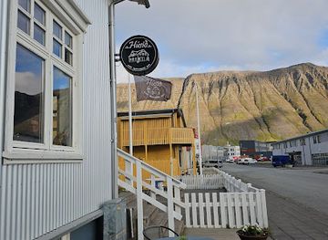 iceland/westfjords/bar/husio