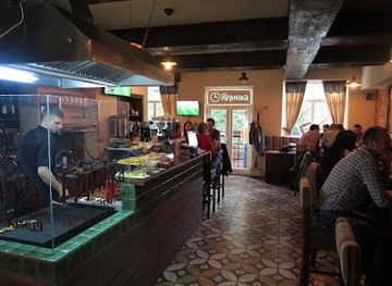 ukraine/uzhhorod/bar/hodynka