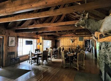 colorado/elk-mountains/bar/almont-resort-restaurant-and-bar-47