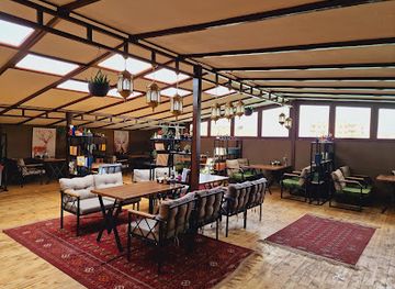 turkmenistan/dasoguz-region/bar/bay-town-restaurant