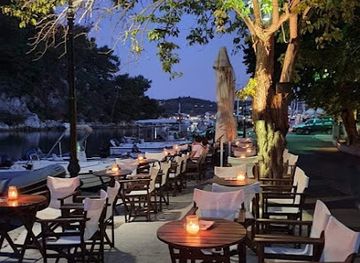 greece/paxos/bar/porto-vecchio