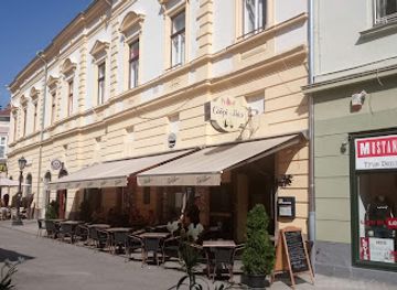 hungary/eger/bar/csopi-haz