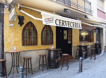 spain/granada/centro-sagrario/bar/bar-la-riviera