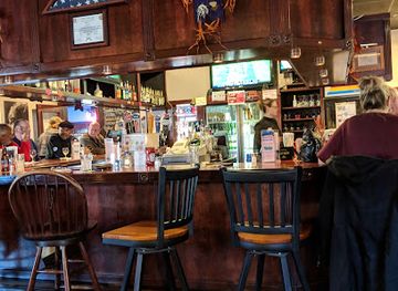 rhode-island/east-bay/bar/the-133-club