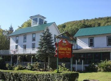 new-york/catskill-mountains/bar/colonial-inn