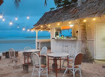 indonesia/bangka-belitung-islands/bar/plesir-beach-bar