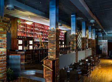 new-york/buffalo/canalside/bar/lucky-day-whiskey-bar