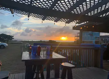 Neptunes Kitchen and Dive Bar