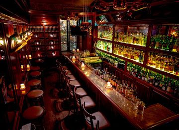 poland/warsaw/bar/podwale-bar-and-books