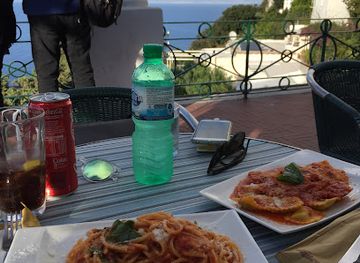 italy/capri/bar/bar-funicolare