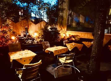 austria/vienna/penzing/bar/reigen-live