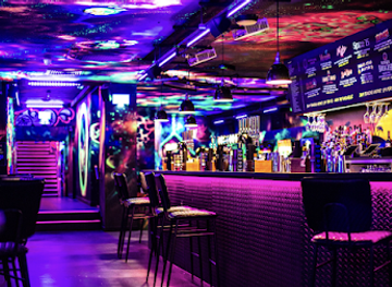 united-kingdom/surrey/bar/nq64-soho