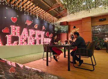 indonesia/jakarta/bar/churchill-wine-cigar-bar