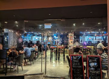 singapore/east-coast-park/bar/tapout-craft-beers