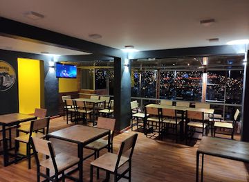 bolivia/chacaltaya/bar/la-birreria-pub
