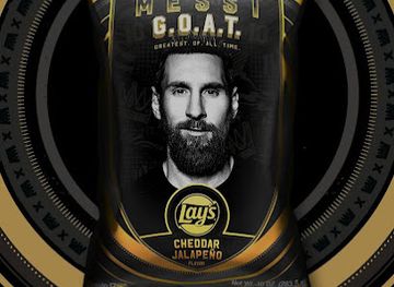 kazakhstan/bartogay-lake/bar/futbolisterdi