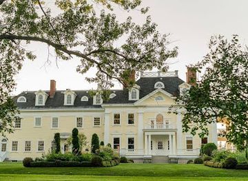 vermont/northeast-kingdom/bar/the-inn-at-burklyn-and-restaurant