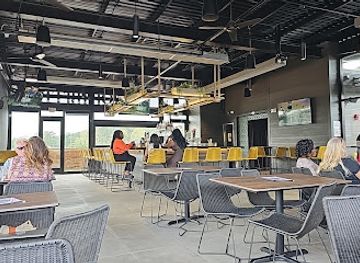 alabama/south-alabama/bar/prohibition-rooftop-bar-grill