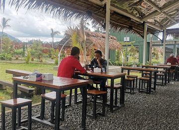indonesia/highlands-papua/bar/buana-life-cafe-resto-glamping