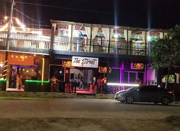 honduras/puerto-cortes/bar/mdiveka