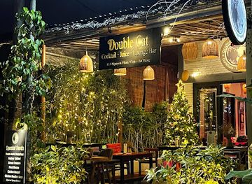 vietnam/hoi-an-ancient-town/bar/double-cat-bar