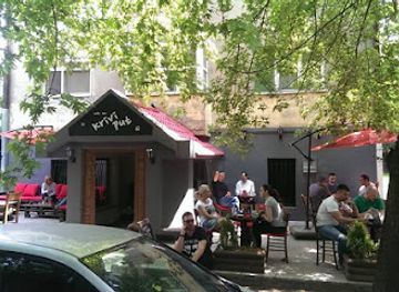 serbia/smederevo/bar/krivi-put