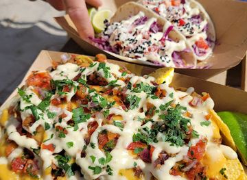 estonia/parnu/bar/poks-beach-bar