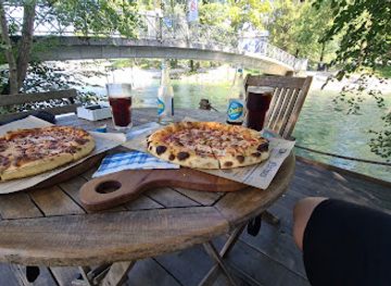 slovenia/sava/bar/la-bocca