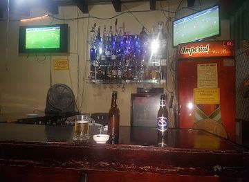 honduras/western-highlands/bar/osito-s-bar-grill