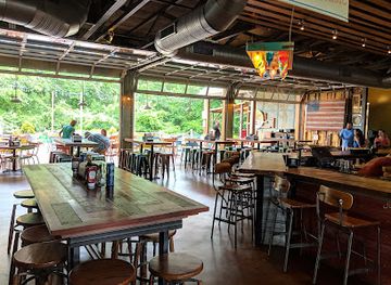 delaware/lewes/bar/crooked-hammock-brewery