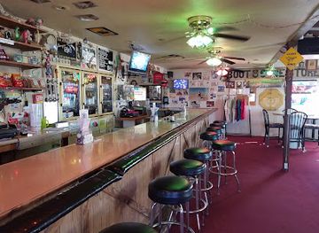 california/imperial-valley/bar/lazy-lizard-saloon